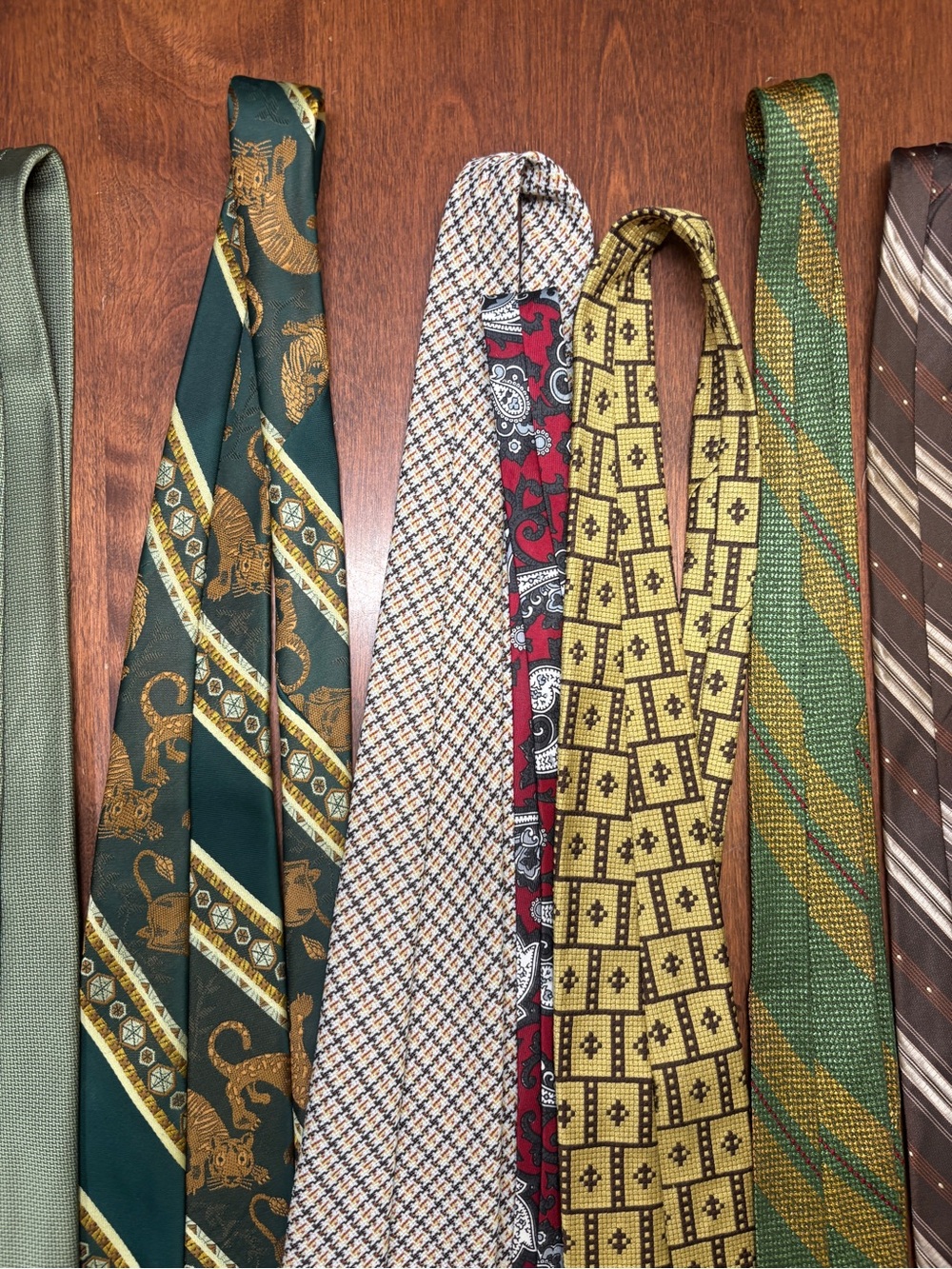 Tie Lot 9 total